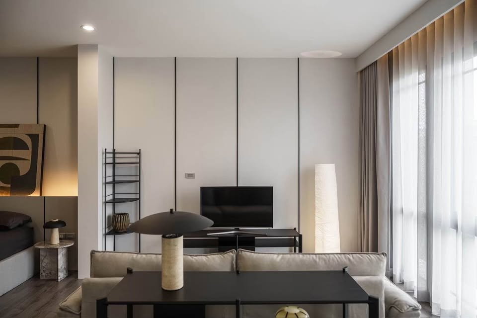 รูป P0687/ให้เช่าทาวน์โฮมหรู Baan Klang Muang Classe Sukhumvit 77 | หลังมุม หน้ากว้าง 10 เมตร พร้อม Double Volume สูงโปร่ง - รูปที่ 4/17
