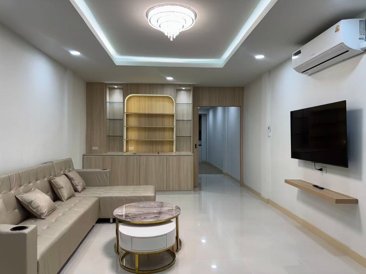 รูป [ให้เช่า] ทาวน์โฮม | ลาดพร้าว 80 5 ห้องนอน | 5 ห้องน้ำ  - รูปที่ 1/15