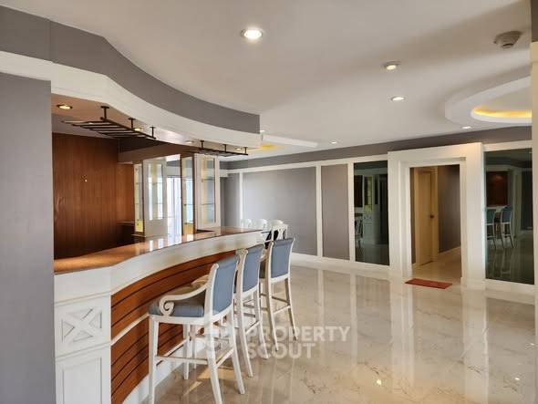 รูป คอนโด 4-ห้องนอน ที่ สายชล แมนชั่น ใกล้ BTS สะพานตากสิน (ID 2831058) - รูปที่ 2/14