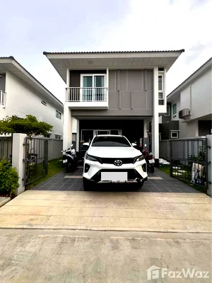 Houses for rent Big C Extra Rama 4 : 3 Bedrooms House For Rent at Supalai Lake Ville Phuket 6213687