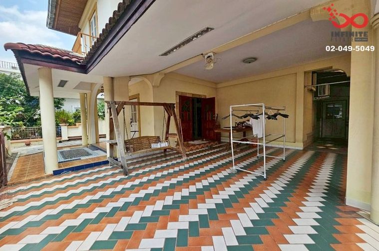 3-bed house for sale, 50 sq wah, Chuan Chuen Ladprao