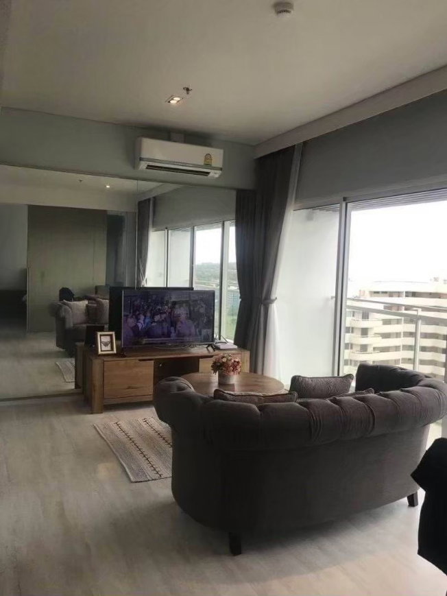 ขาย Veranda Residence Pattaya  ** 5.85 ล้านบาท ** ขนาด 56.66 ตร.ม.  2ห้องนอน 2ห้องน้ำ  ชั้น16