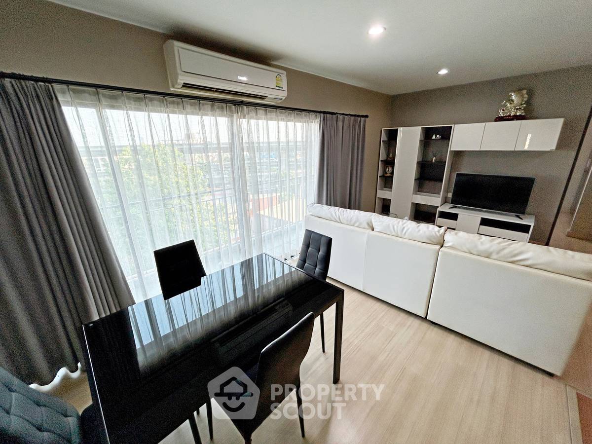 รูป คอนโด 2-ห้องนอน ที่ เดอะ ทีค บางนา-ตราด ใน บางนาเหนือ (ID 2809647) - รูปที่ 4/14