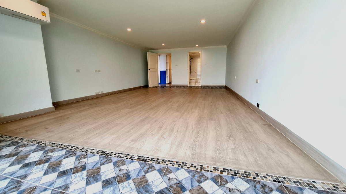 รูป Luxury Condo for Sale Near Suvarnabhumi Airport - รูปที่ 25/43