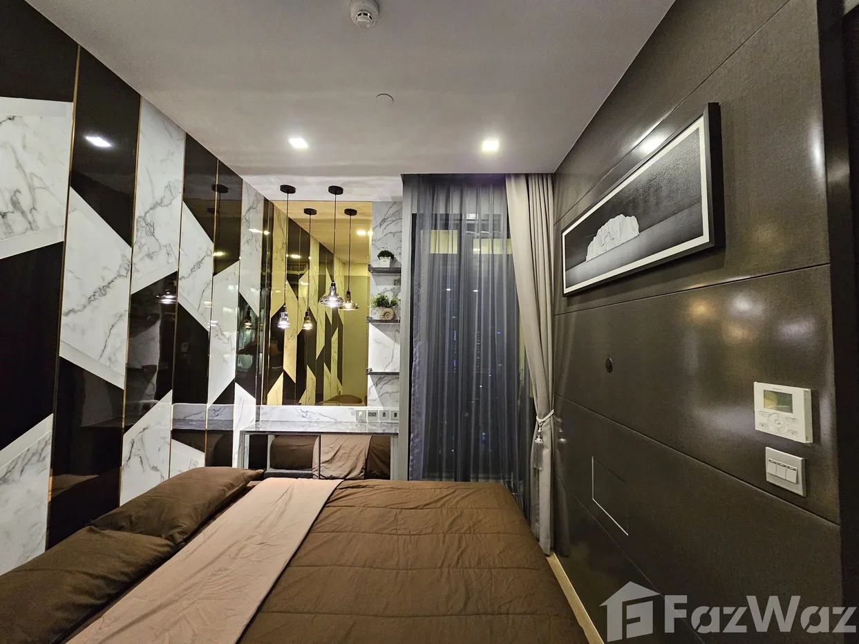 picture Ashton Asoke high floor. 6214509 - 15/16