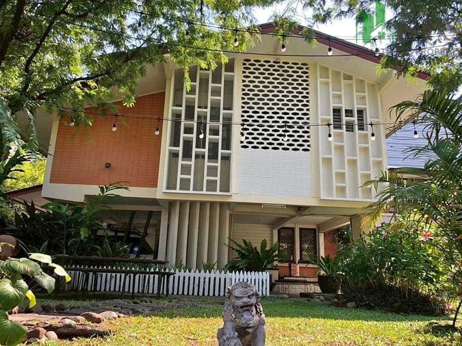 House for Rent Spacious Single House in Soi Ratchakru Phahonyothin (SPSEVE1869)