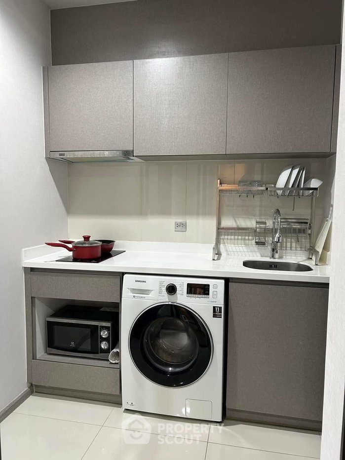 รูป คอนโด 1-ห้องนอน ที่ ไลฟ์ อโศก - พระราม 9 ใกล้ MRT พระราม 9 (ID 2744721) - รูปที่ 4/8