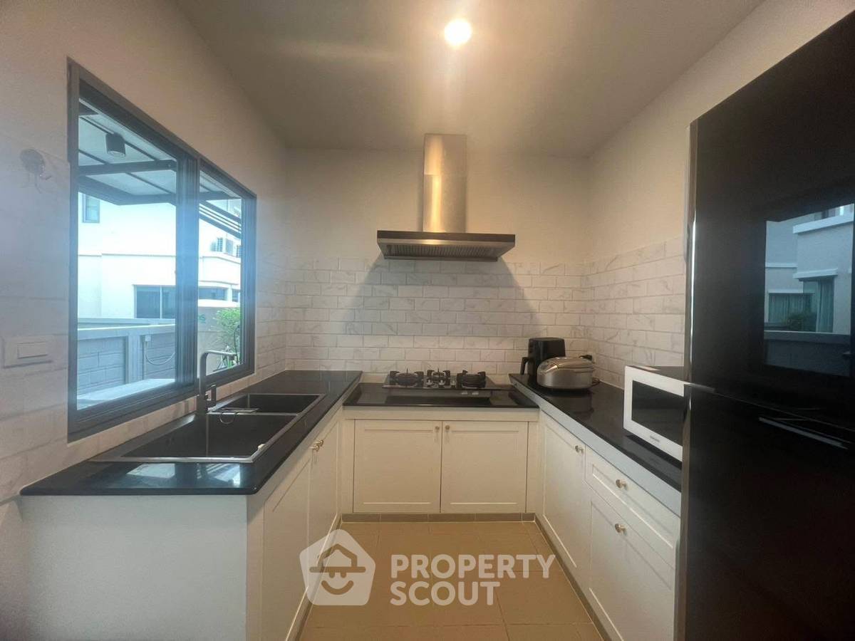 รูป บ้าน 4-ห้องนอน ที่ เพอร์เฟค เพลส พระราม 9-กรุงเทพกรีฑา ใน คลองสองต้นนุ่น (ID 2833447) - รูปที่ 11/14
