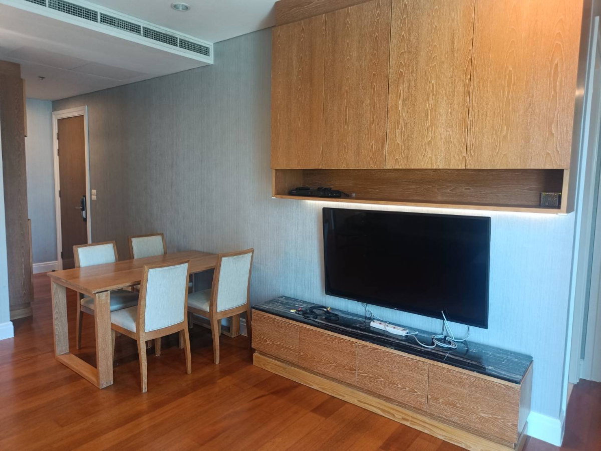 picture Bright Sukhumvit24 2Bedroom For Rent - 8/18