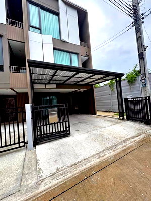 Townhouses for rent ถนนสายไหม : R2894​ Townhome​ For Rent Baan Klang Mueng Phaholyothin Vibhavadi