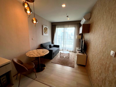 Condos for sale : Condo for sale: Life One Wireless, 8,500,000 THB [MNr251103]
