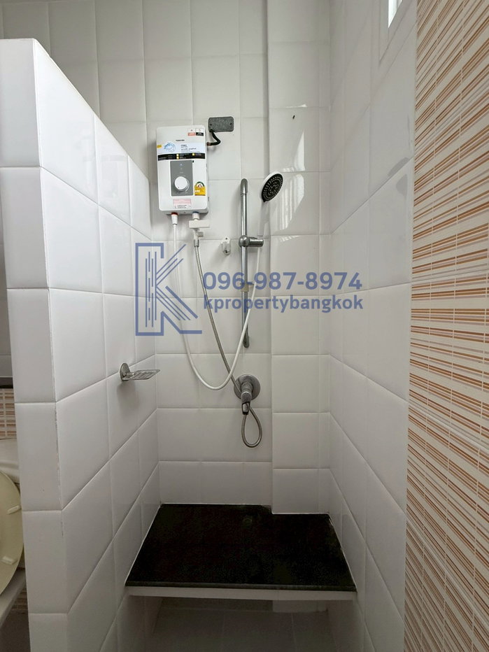 รูป ขายทาวน์โฮม 3.5 ชั้น The Metro Rama 9 ใกล้รถไฟฟ้า ใกล้มอเตอร์เวย์ 200 ตร.ม. ราคา 3.49 ล้าน - รูปที่ 28/29