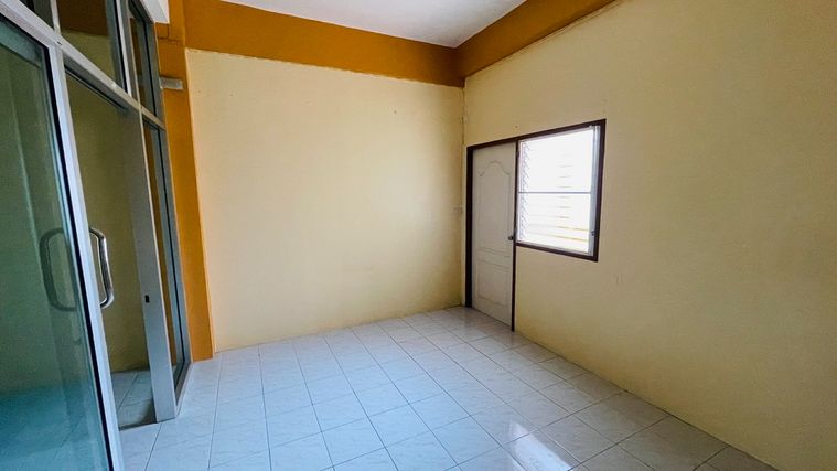 2-bed condo for sale, 88.3 sqm, Condotel Rungroj