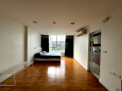 Condos for rent : For Rent Condo , The Fine @ River , BTS-Saphan Taksin , Khlong Ton Sai , Khlong San , Bangkok , CX-104001 ✅ Live chat with us ADD LINE @connexproperty ✅