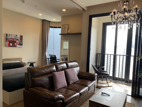ให้เช่า Ashton Asoke ห้องสวย พร้อมอยู่ โลเคชั่นดีมาก ชั้นสูง วิวเมือง DS1507 | Line @Dstay