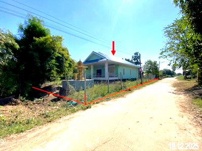Houses for sale Uttaradit : HOME 223 Sq.w. Tron Uttaradit for 2.3M