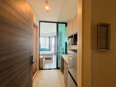 ไนท์บริดจ์ คอลลาจ รามคำแหง | Modern Living ใกล้ MRT แยกลำสาลี 10,000 บาท / เดือน