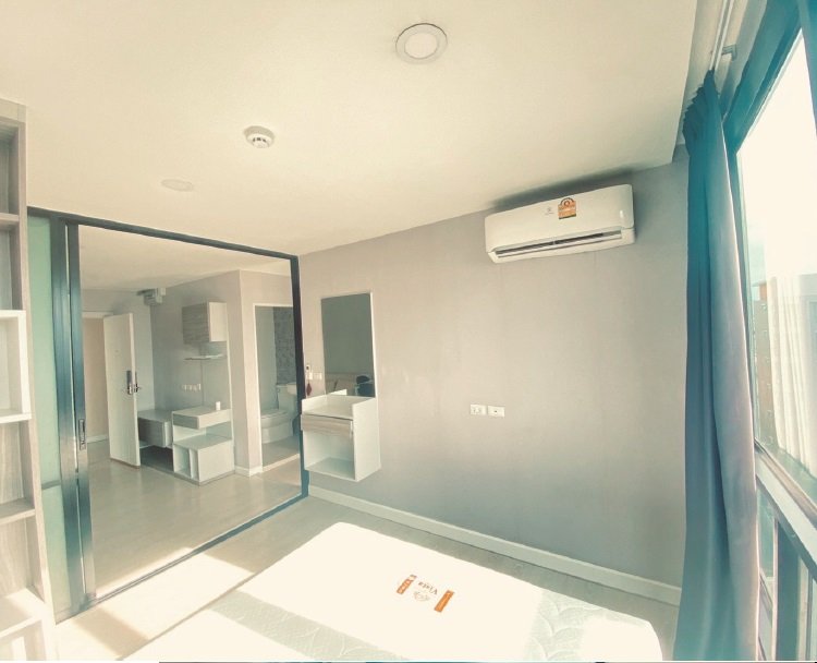 picture CONDO 28.48 Sq.m. Min Buri Bangkok for 2.2M - 9/13