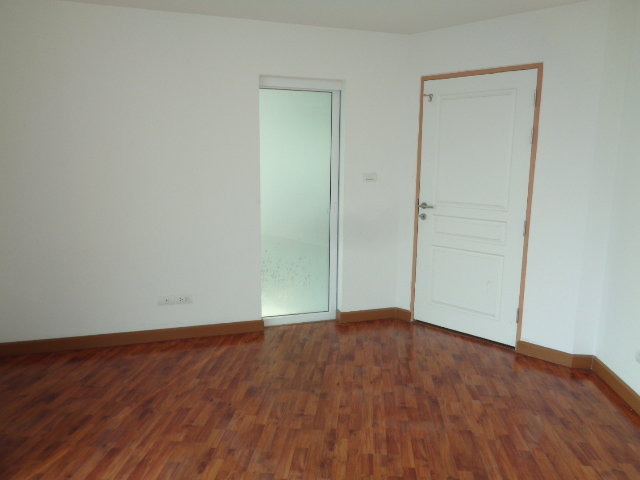 picture CONDO 94.5 Sq.m. Bang Kapi Bangkok for 5.8M - 16/16
