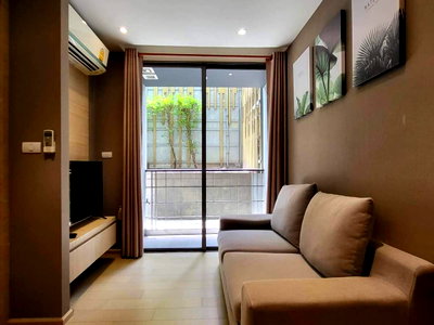 คอนโดให้เช่า : Condo for rent: Klass Silom Line ID: @condobkk(With@)