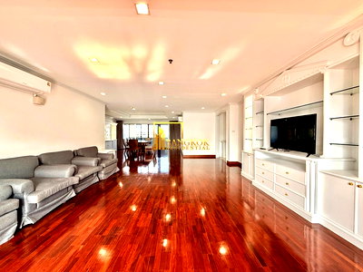 Apartment building for rent Esplanade Ratchadapisek  : Renovated 4 Bedroom Apartment For Rent in Sukhumvit 13 - BR20930AP