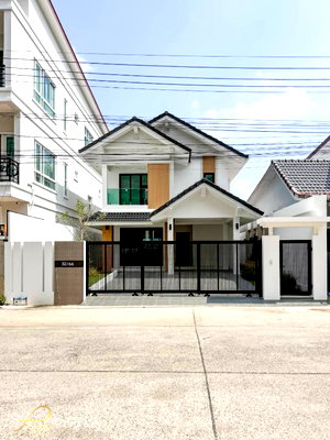บ้านเดี่ยว ภูเก็ต : บ้านเดี่ยวสองชั้น โซนกะทู้ ทำเลดี รีโนเวทใหม่ ฟังก์ชันครบ พื้นที่ใช้สอยกว่า 200 ตร.ม. 