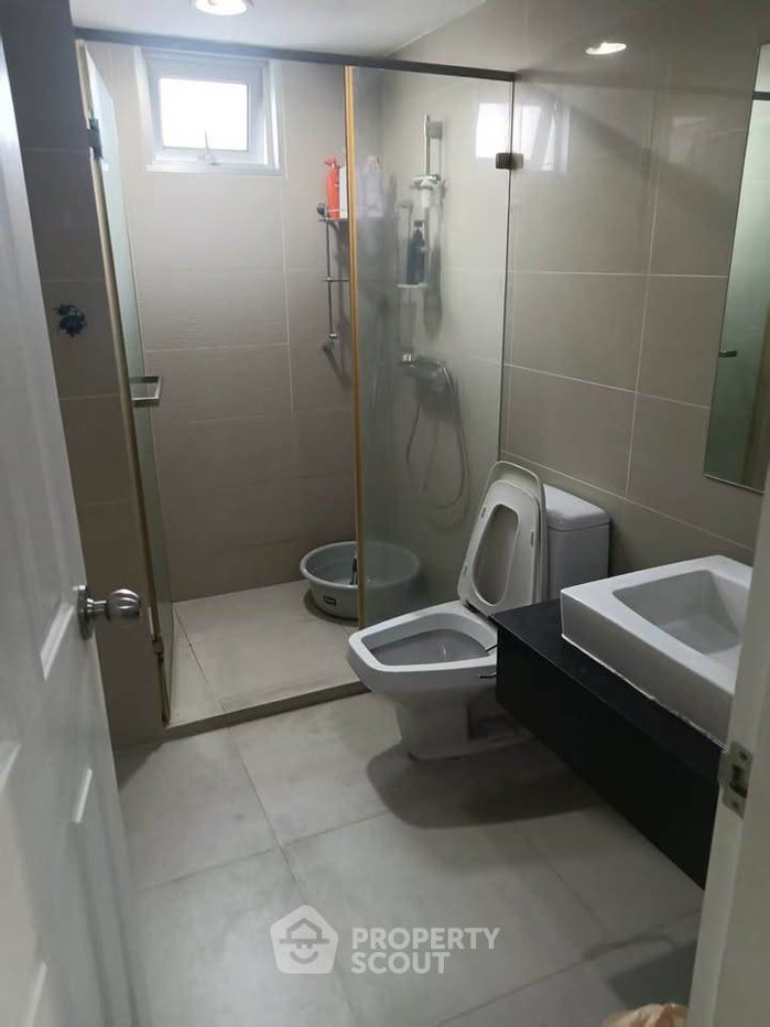 picture 2-BR Condo at Belle Grand Rama 9 near MRT Phra Ram 9 (ID 2827595) - 6/6