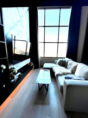 Condos for sale : ST522/Urgent sale! 2-story luxury condo (Duplex) Knightsbridge Prime Sathon