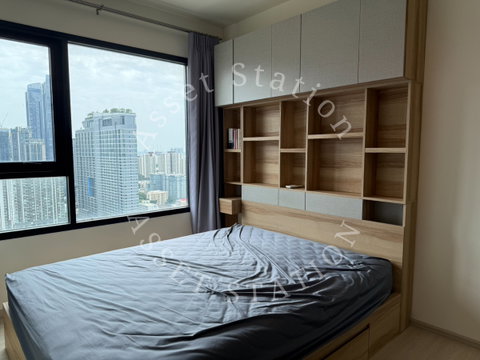 🏢SELL🏢 Life Asoke Condo, high floor, city view, fully furnished. A great investment or perfect for personal living.💎
