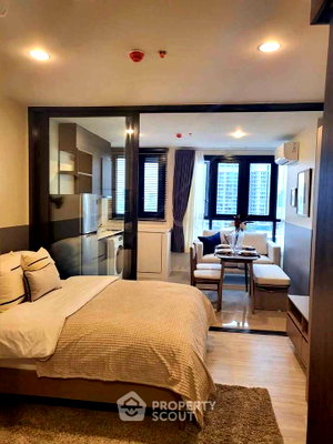 Condos for rent : 26th-Floor 1-BR At XT Huaikhwang Near MRT Huai Khwang (ID 2833515)