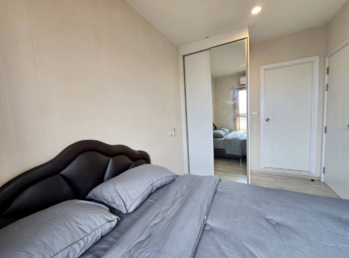 picture code : J06 Plum Condo Central Station Phase 1 - 2/11
