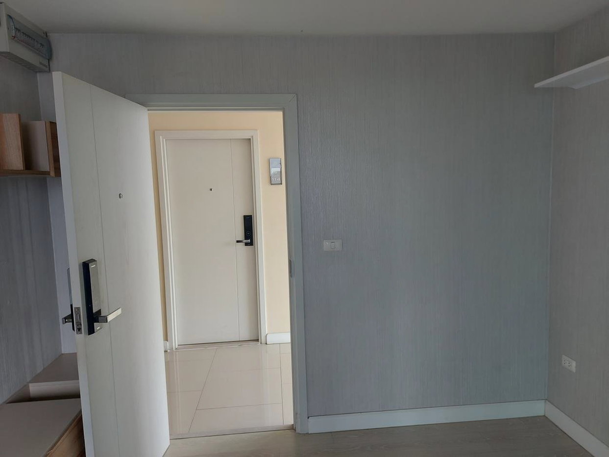 picture CONDO 24.76 Sq.m. Min Buri Bangkok for 1.7M - 9/21
