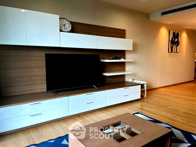 คอนโดให้เช่า : คอนโด 1 ห้องนอน 60 ตร.ม. ใกล้ทองหล่อ ที่ Noble Solo ชั้น 7 (ID 2834149)