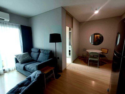 Condos for rent : 🚩 For Rent Condo LUMPINI SUITE PHETCHABURI - MAKKASAN Building 1, Floor 15,2 bed room, Room size 40 sqm