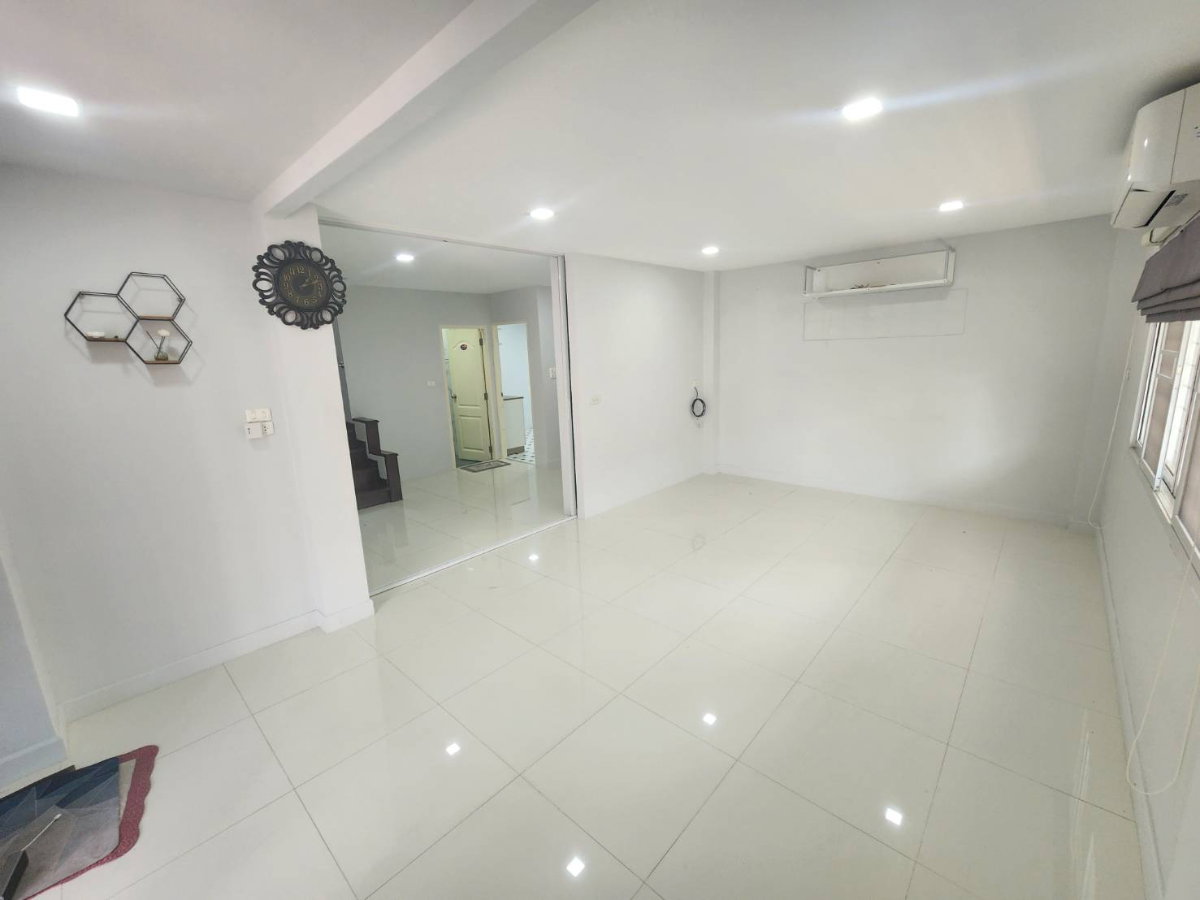 รูป บ้านเดี่ยว กู้ปิดหนี้ หรือ ผ่อนตรงได้ - รูปที่ 6/18