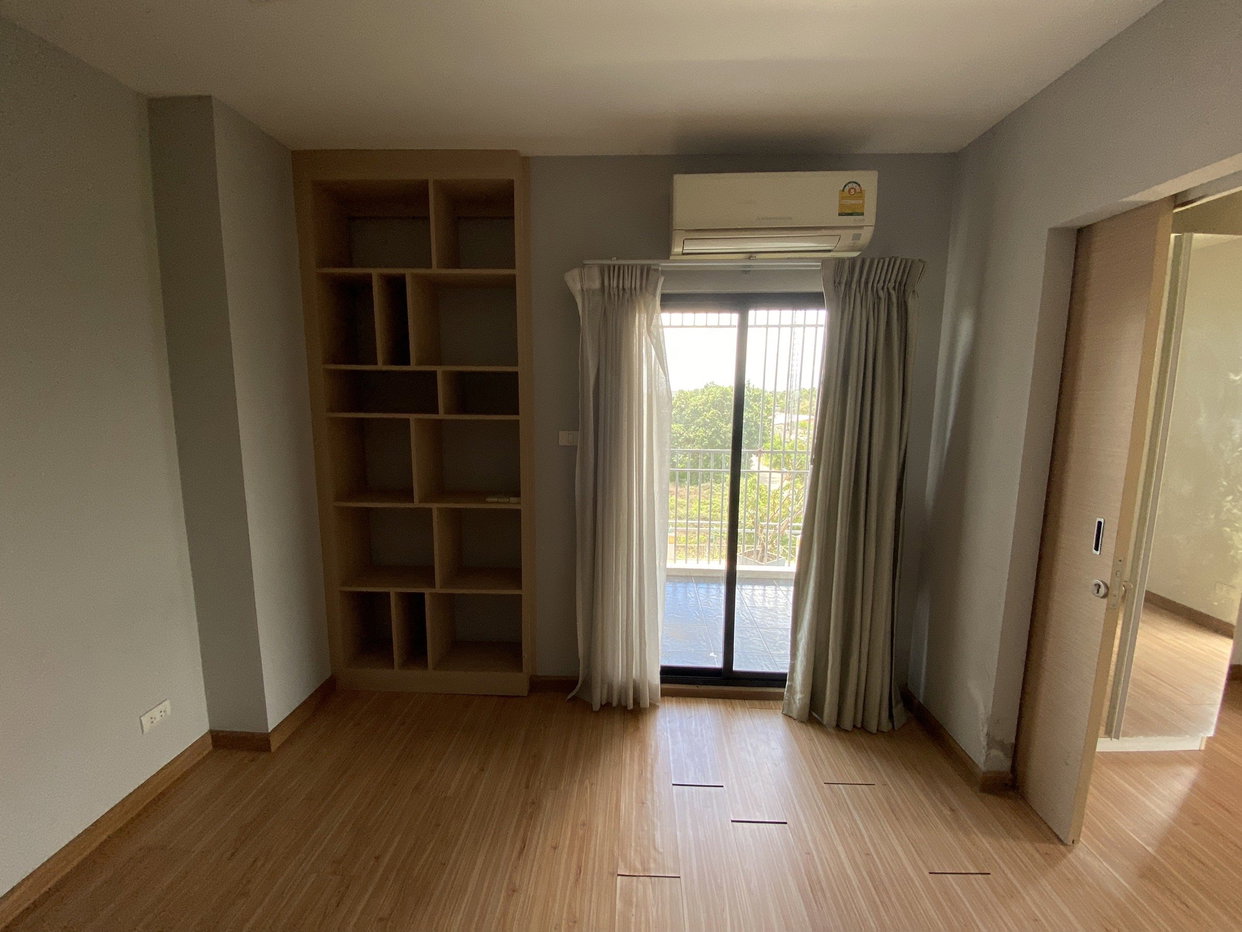 picture CONDO 46.37 Sq.m. Bang Sao Thong Samut Prakarn for 1.9M - 16/20