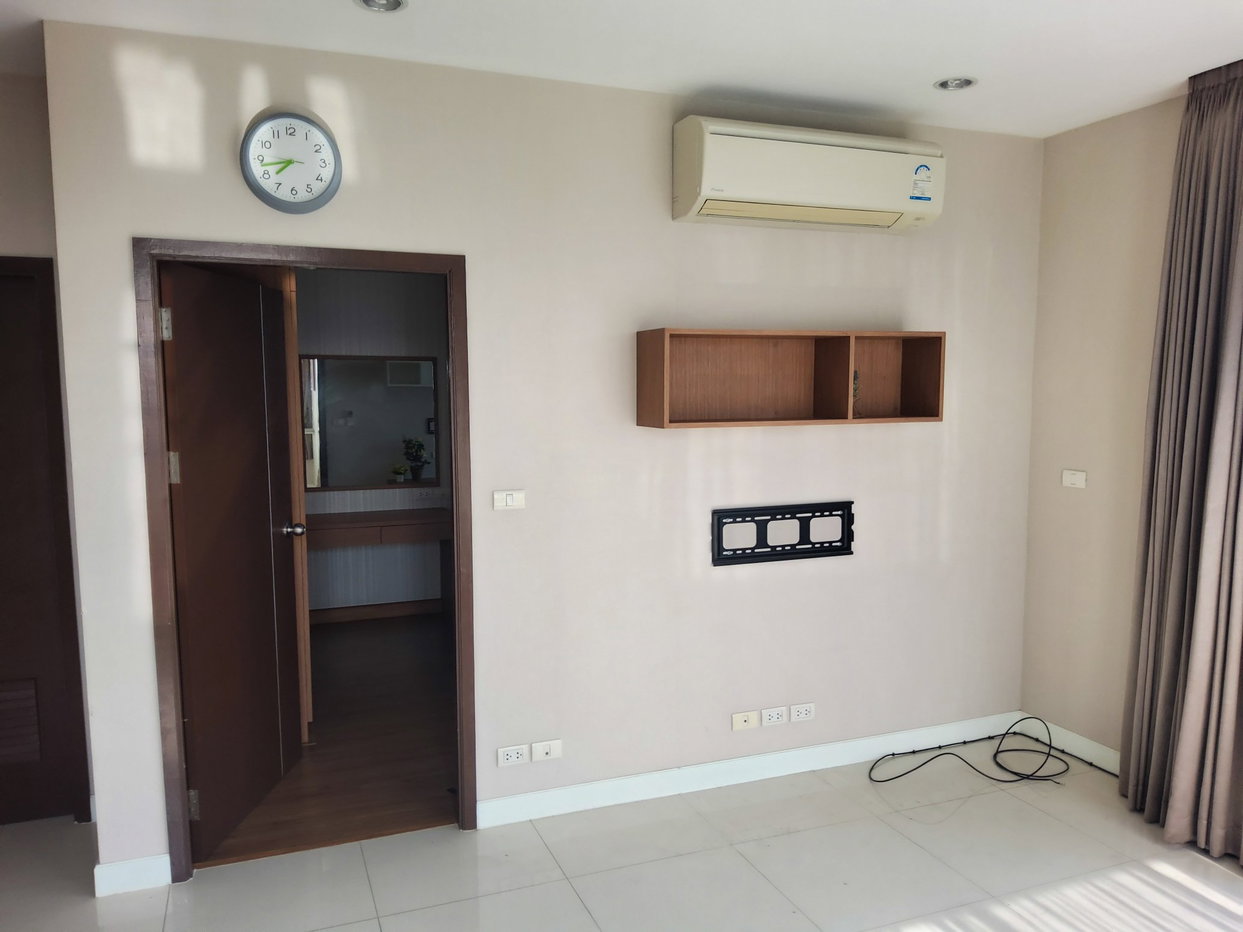 picture CONDO 43.42 Sq.m. Si Racha Chonburi for 3.4M - 5/9