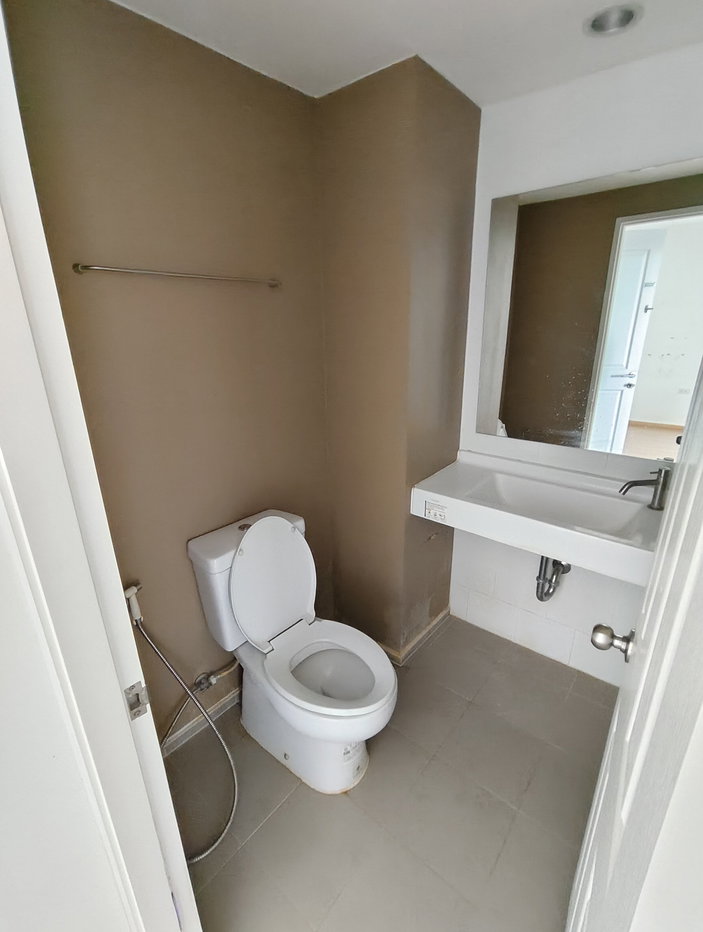 picture CONDO 30.25 Sq.m. Thon Buri Bangkok for 2.2M - 11/15