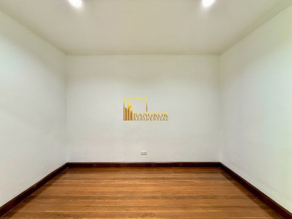 รูป Yenakart Residence | Renovated 5 Bedroom Townhouse For Rent - BR28337SH - รูปที่ 38/57