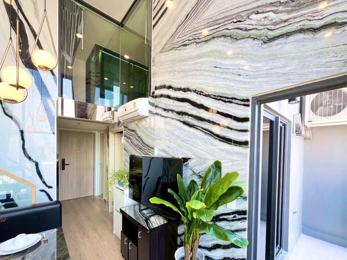 รูป Condo ย่านพระราม 4 เชื่อมอโศก | ห้องใหม่ | ชั้นสูง | วิวสูง | เงียบสงบ - รูปที่ 4/28