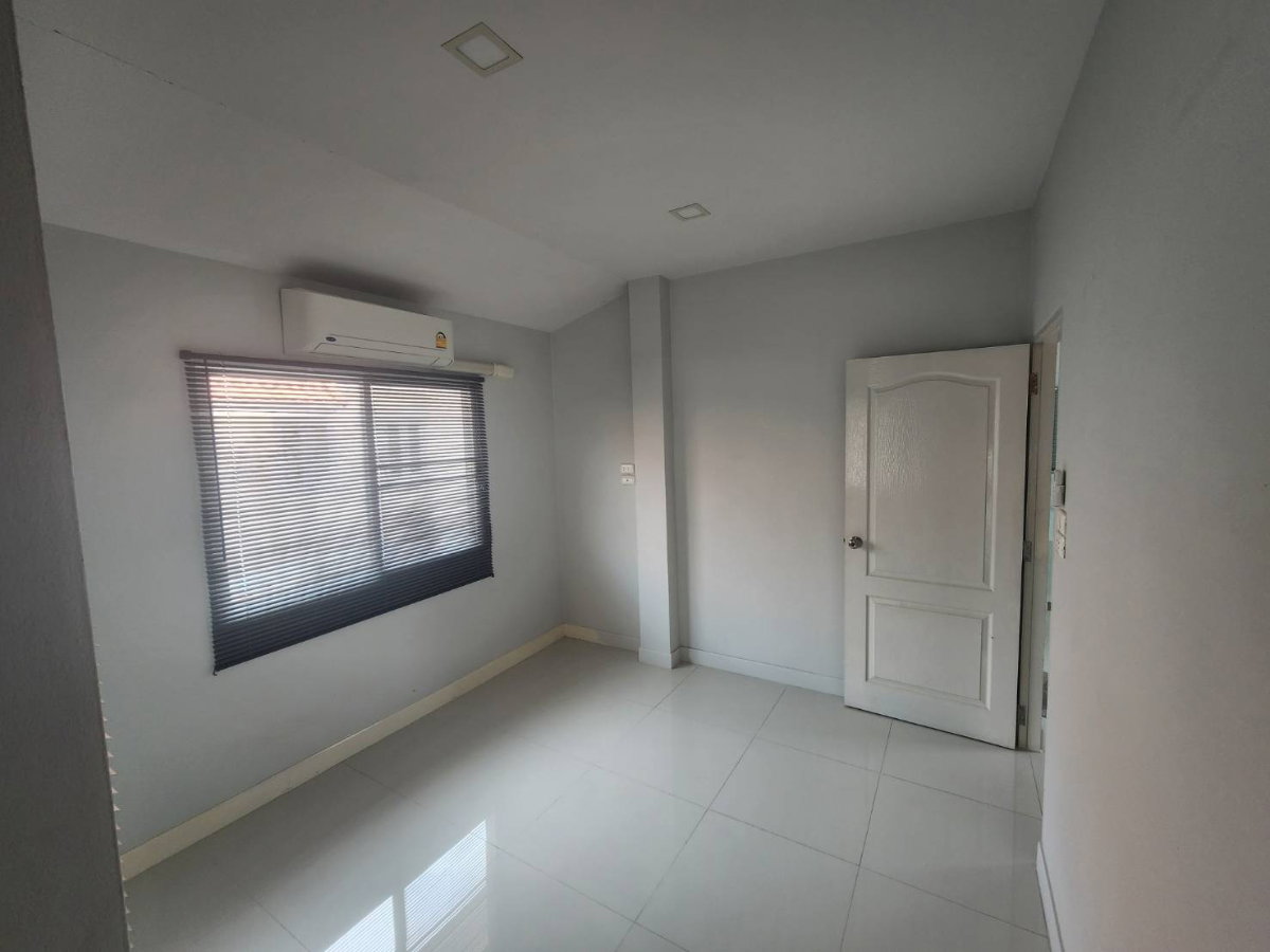 รูป บ้านเดี่ยว กู้ปิดหนี้ หรือ ผ่อนตรงได้ - รูปที่ 16/18