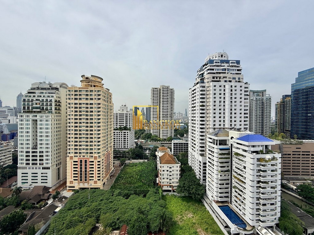 รูป Renovated 4 Bedroom Apartment For Rent in Sukhumvit 13 - BR20930AP - รูปที่ 40/53