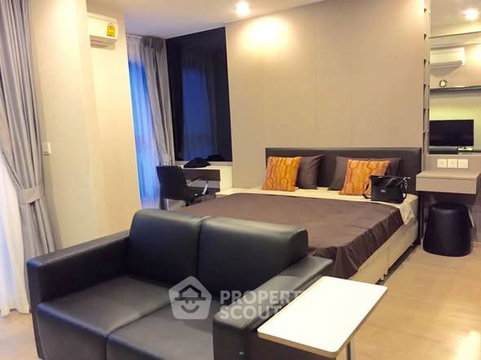 1-BR Condo at Ideo Q Chula Samyan near MRT Sam Yan (ID 2834013)