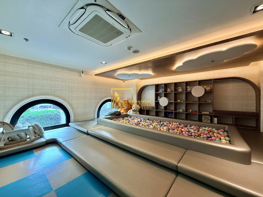 รูป Altitude Symphony | Superb 3 Bedroom Duplex Luxury Condo - BR61384CD - รูปที่ 27/35