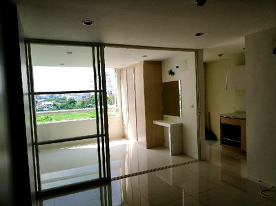 ขายคอนโด : ห้องชุด/คอนโดมิเนียม 36.98 ตร.ม. ห้องชุด อิลีเม้นท์ ศรีนครินทร์ 6-7 [ชั้น 6 อาคาร 6] ประเวศ กรุงเทพมหานคร 2.2M