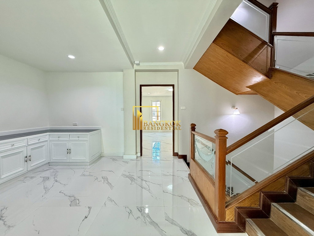 รูป Yenakart Residence | Renovated 5 Bedroom Townhouse For Rent - BR28337SH - รูปที่ 25/57