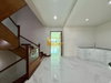 listing thumbnail image 39