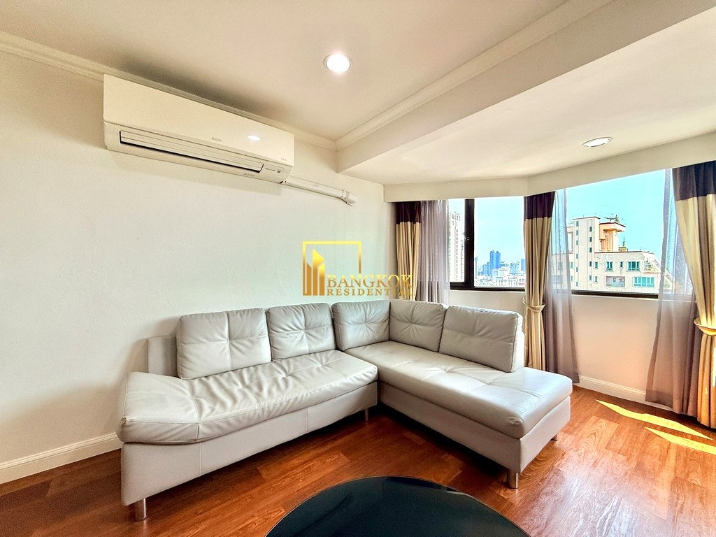 รูป Baan Suanpetch | Renovated 3 Bedroom Condo in Phrom Phong - BR10338CD - รูปที่ 2/33
