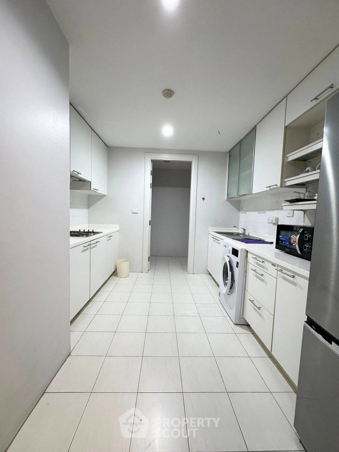 รูป คอนโด 3-ห้องนอน ที่ วัฒนา สวีท คอนโดมิเนียม ใกล้ BTS นานา (ID 2833843) - รูปที่ 6/13