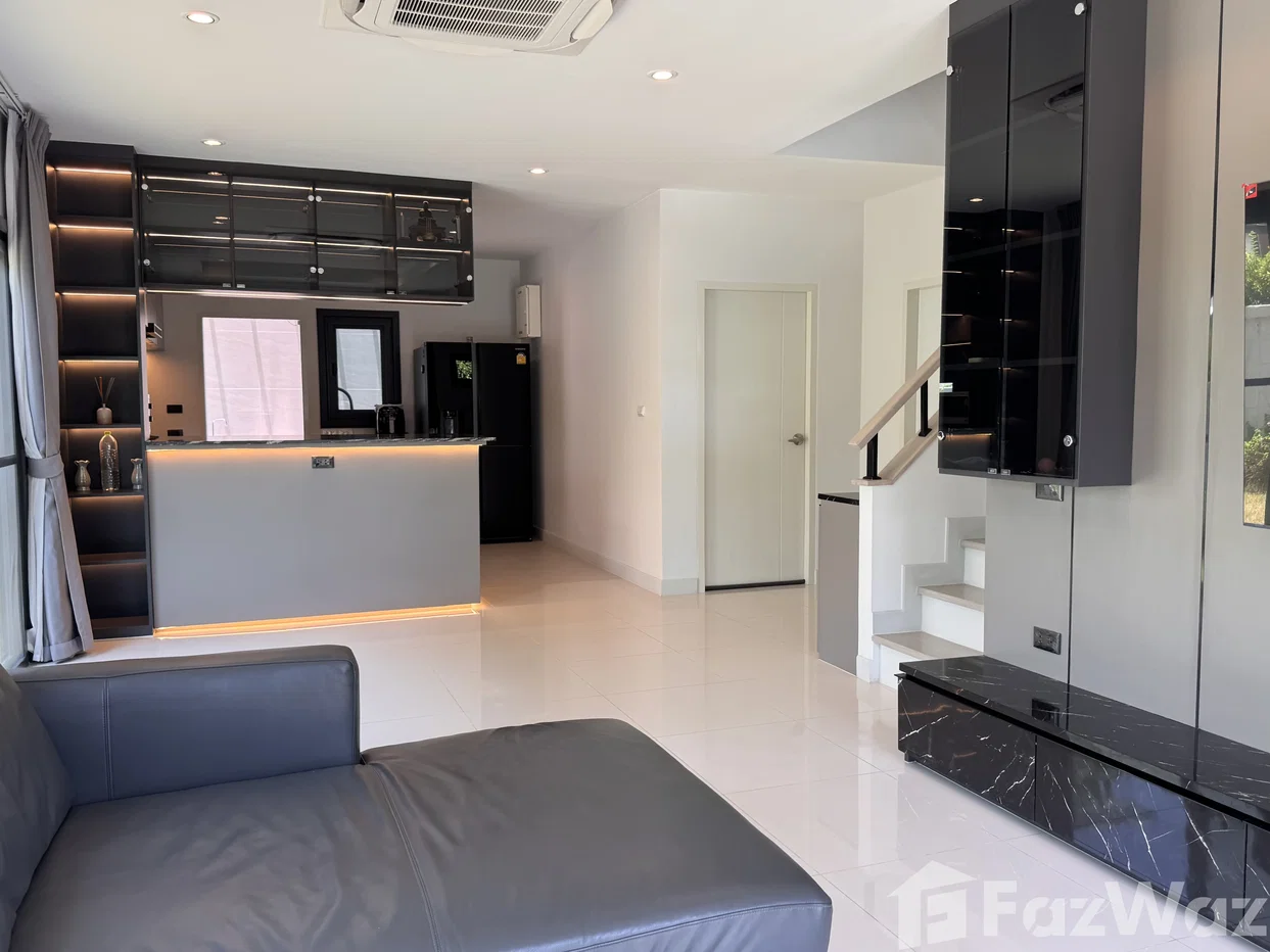 picture 4-Bedroom House for Rent 6216672 - 14/55